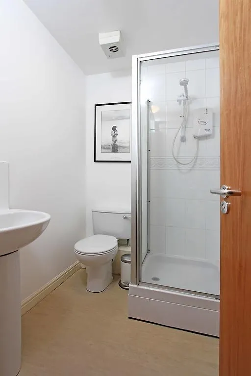 The Shore View Apartment Edinburgh
