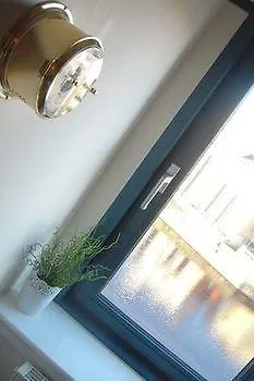 The Shore View Apartment Edinburgh